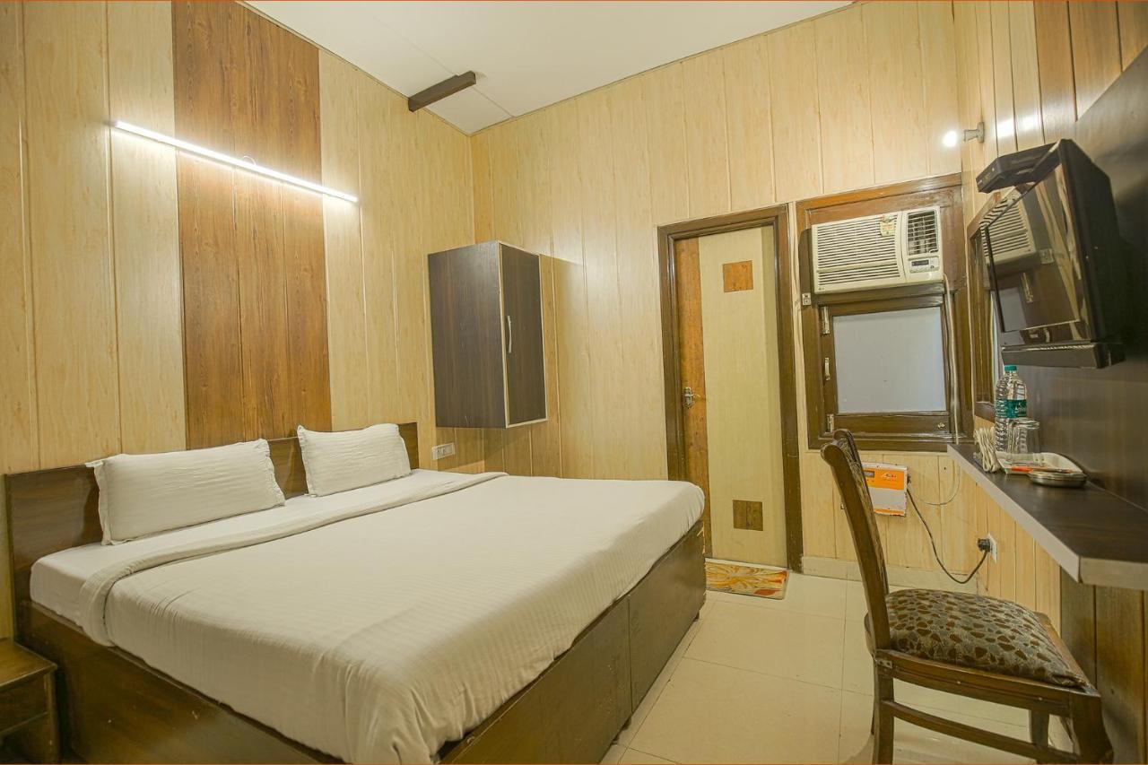 Hotel Hk Continental Amritsar Luaran gambar