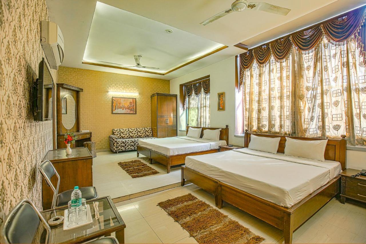 Hotel Hk Continental Amritsar Luaran gambar