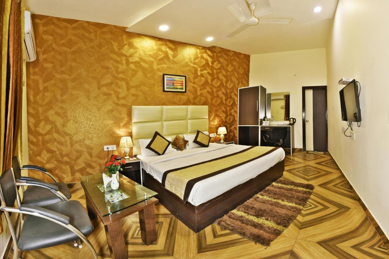 Hotel Hk Continental Amritsar Luaran gambar